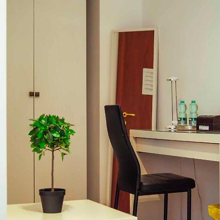 Appia 52 Hotel Рим Екстериор снимка