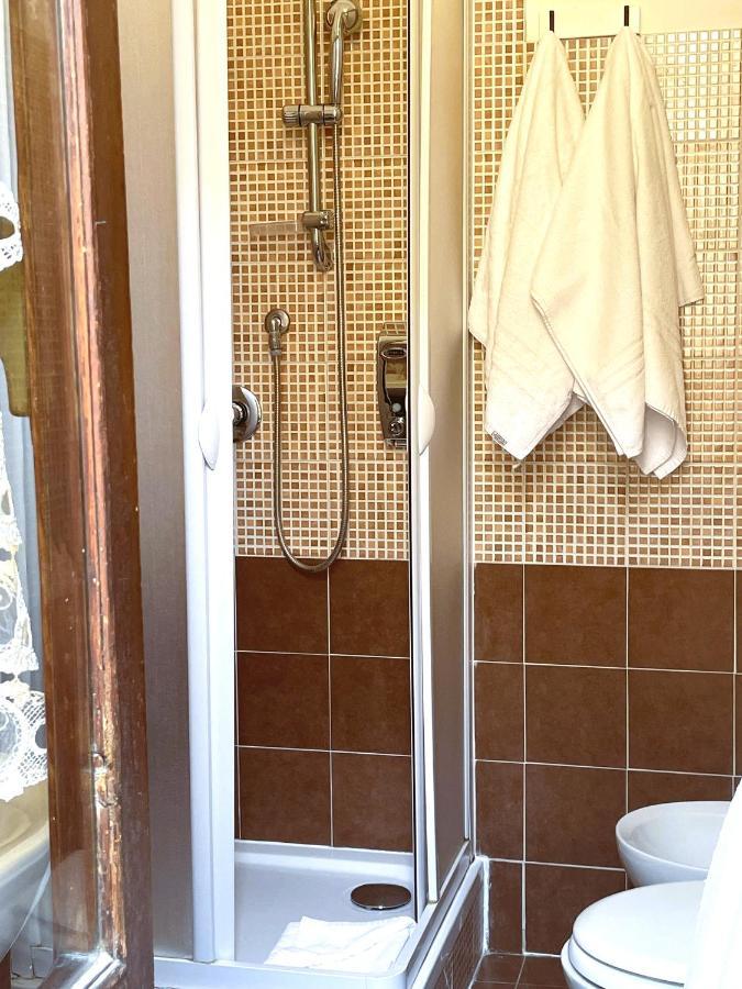 Appia 52 Hotel Рим Екстериор снимка