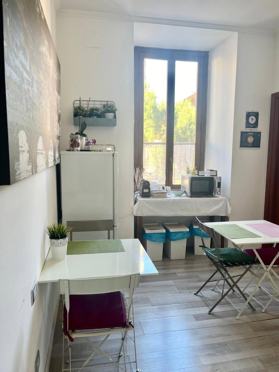 Appia 52 Hotel Рим Екстериор снимка